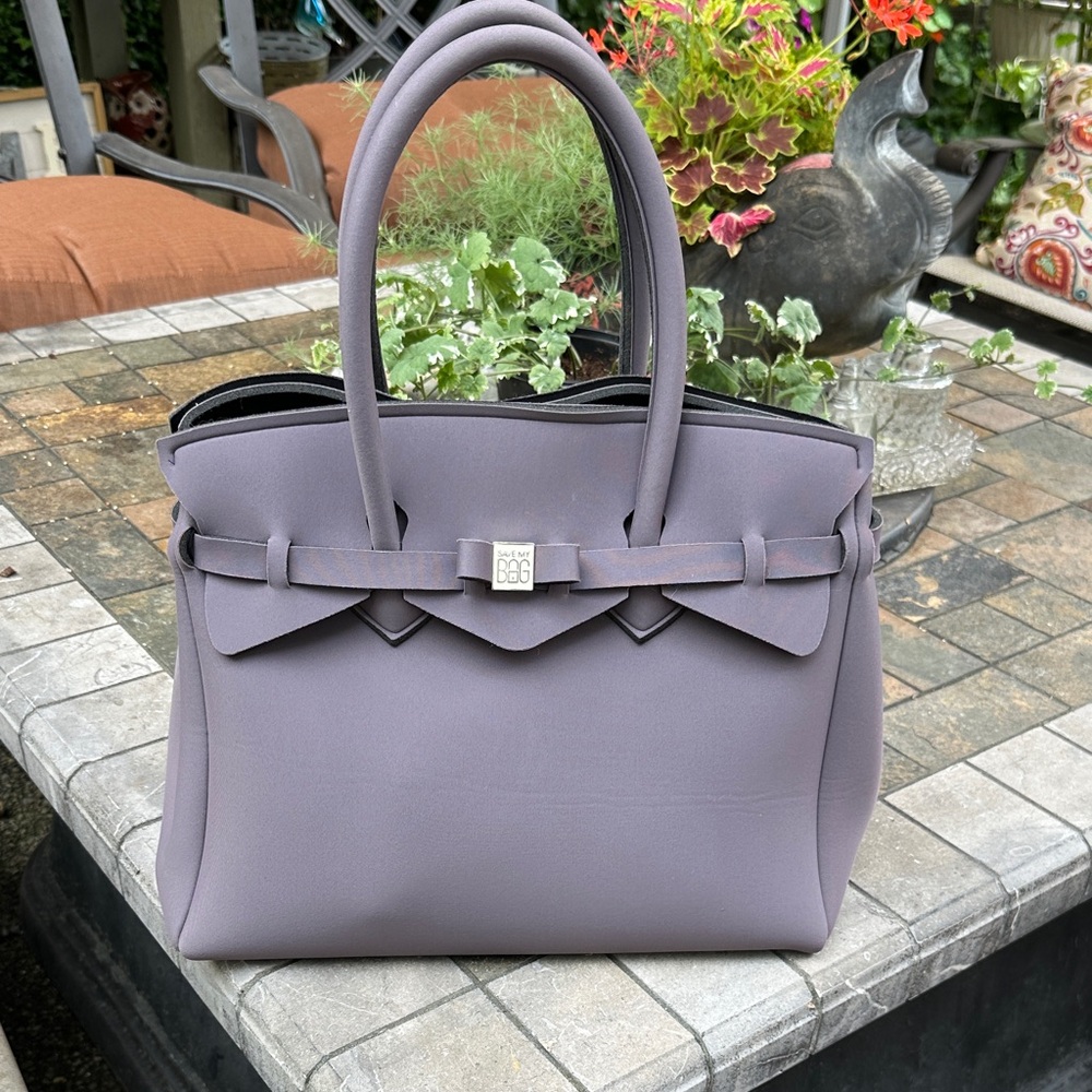 Chic Lavender Shoulder Bag